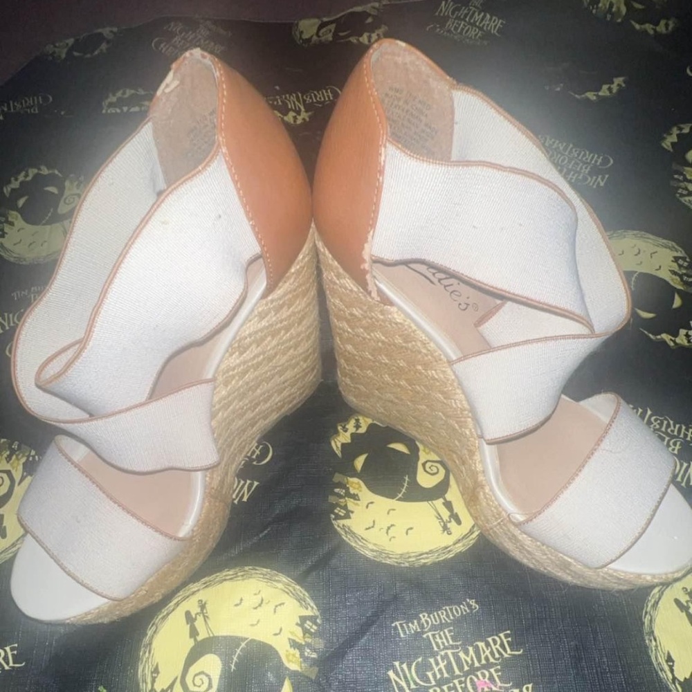 Candies Wedges